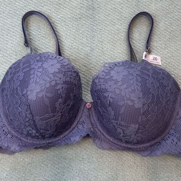 Victoria’s Secret Dream Angels Lace Underwire Bra Size 38C NWT Purple Lace - Picture 9 of 9